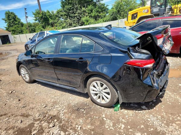 2026 TOYOTA COROLLA