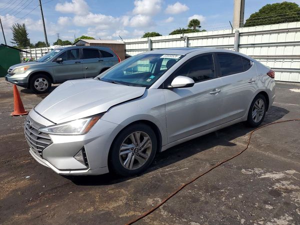 2019 HYUNDAI ELANTRA