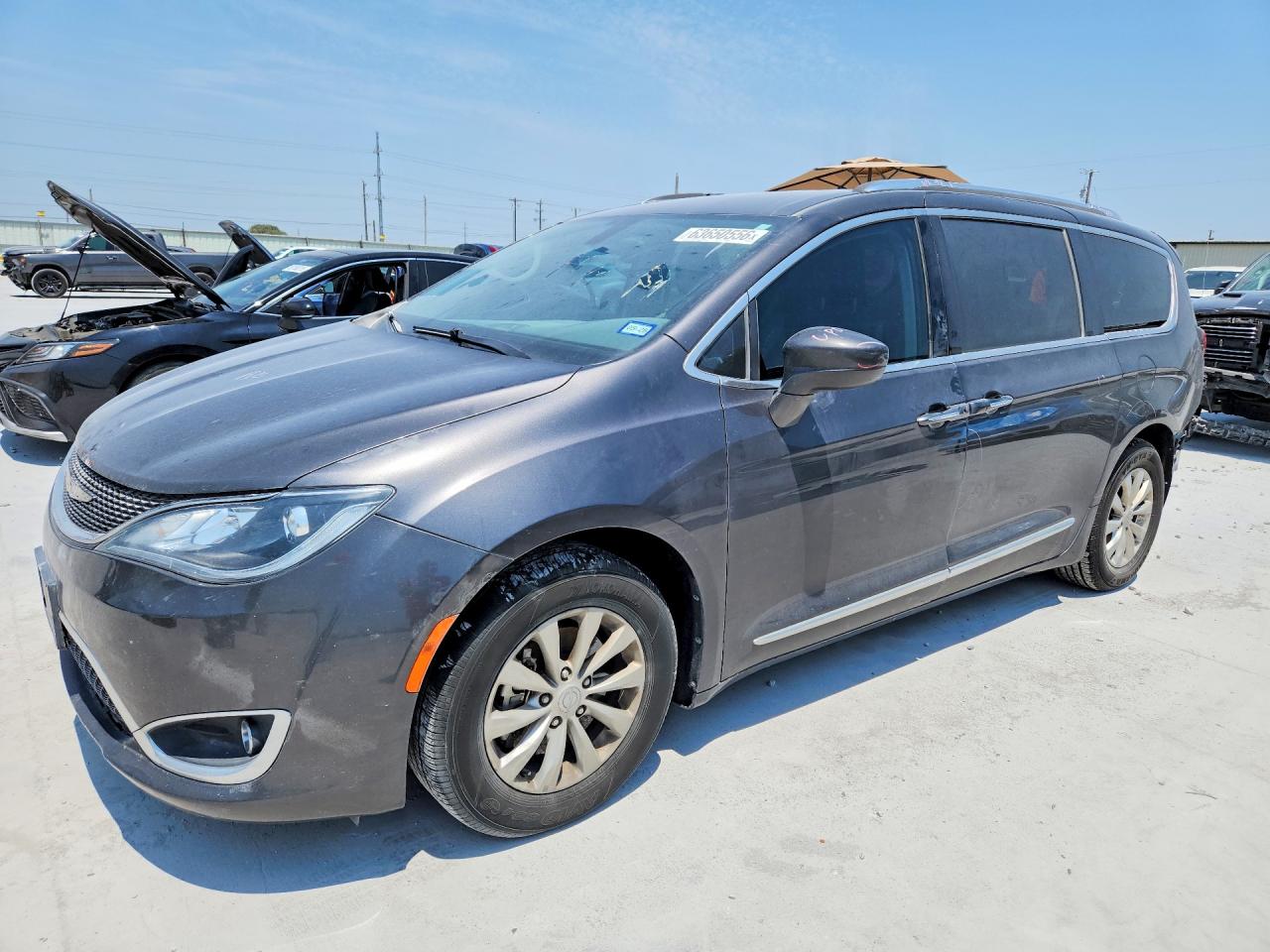2018 CHRYSLER PACIFICA