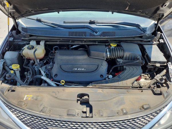 2018 CHRYSLER PACIFICA
