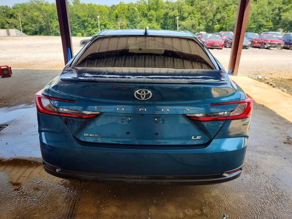 2025 TOYOTA CAMRY — DIRR