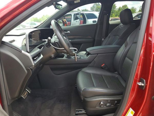 2024 CADILLAC XT4 Sport