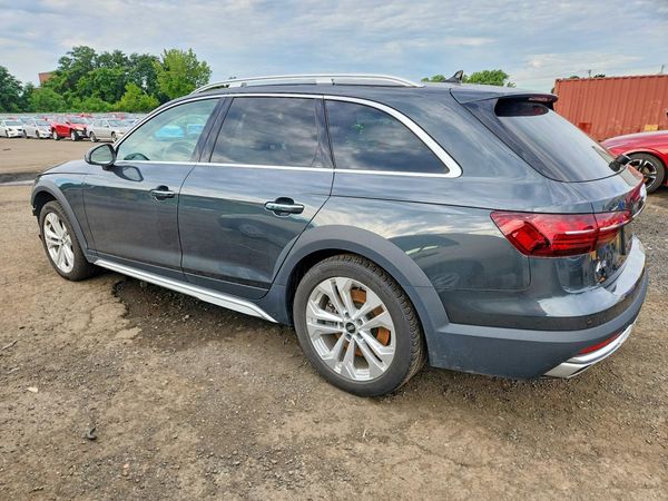 2022 AUDI A4 ALLROAD quattro Premium Plus