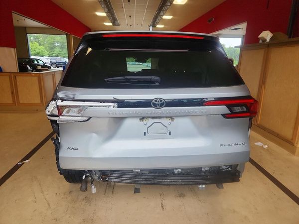 2024 TOYOTA GRAND HIGHLANDER