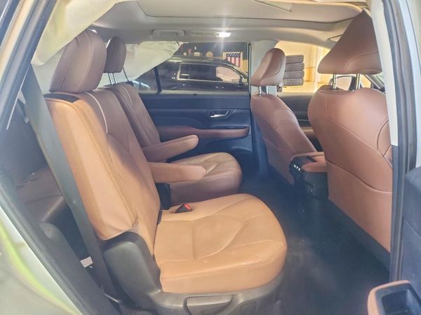 2024 TOYOTA GRAND HIGHLANDER