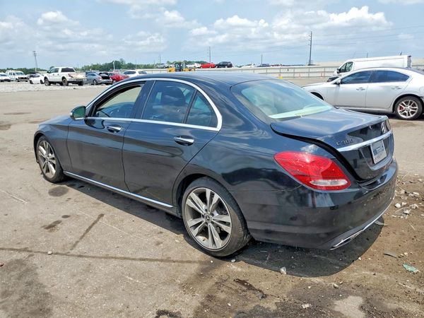 2015 MERCEDES-BENZ C Base