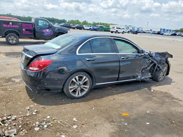 2015 MERCEDES-BENZ C Base