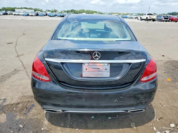 2015 MERCEDES-BENZ C Base