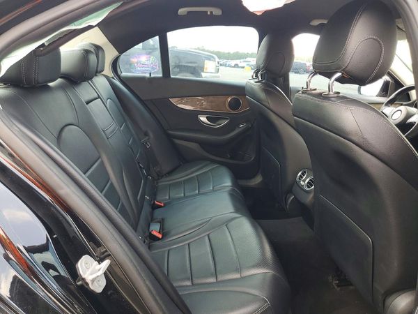 2015 MERCEDES-BENZ C Base