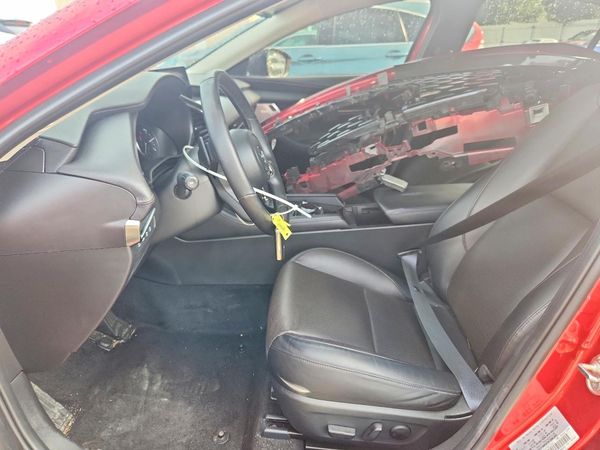 2025 MAZDA 3 Premium Plus Package