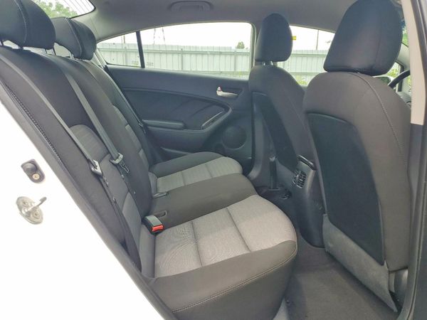 2015 KIA FORTE