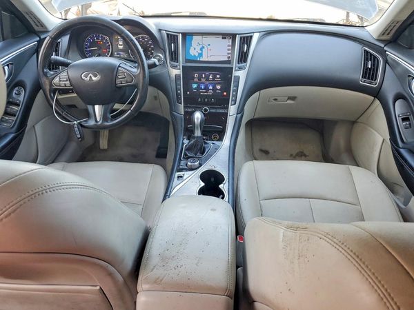 2015 INFINITI Q50