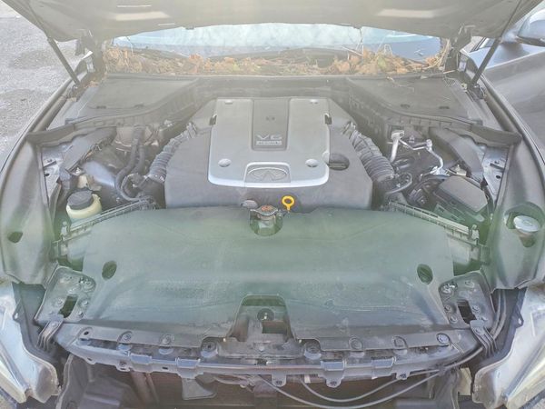2015 INFINITI Q50