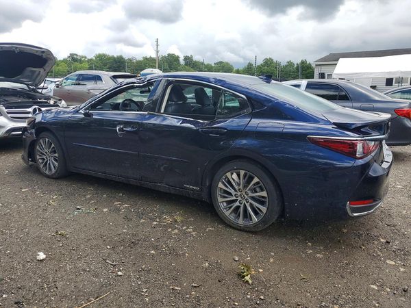 2021 LEXUS ES 300h Premium