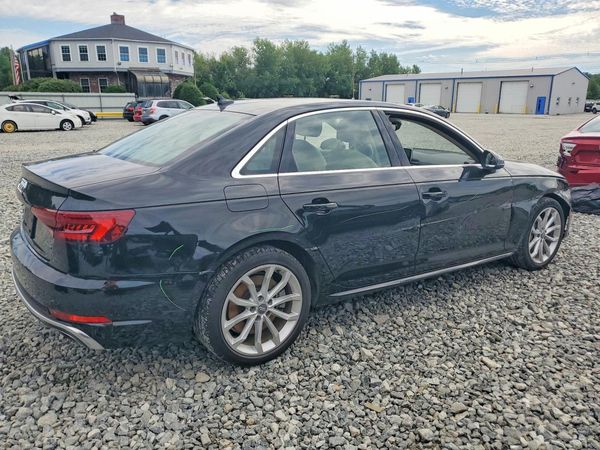 2019 AUDI A4 quattro Premium Plus