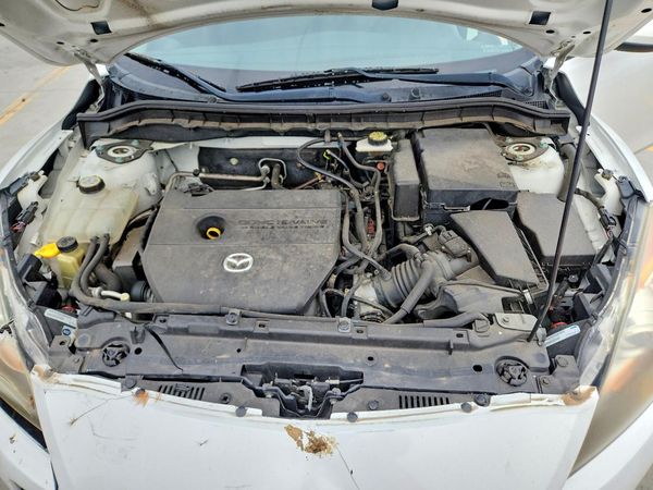 2013 MAZDA 3 SV/Base