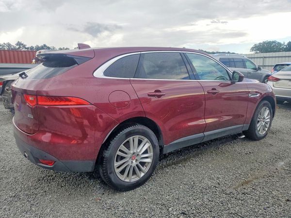 2017 JAGUAR F-PACE Prestige — PSRA