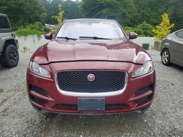 2017 JAGUAR F-PACE Prestige — DIRF