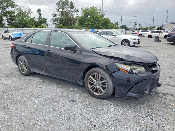 2015 TOYOTA CAMRY