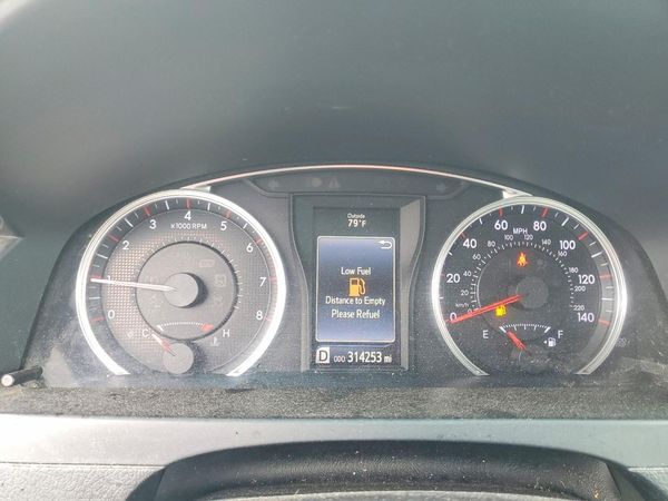 2015 TOYOTA CAMRY