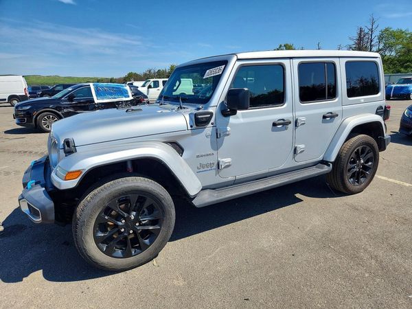 2023 JEEP WRANGLER Sahara 4XE