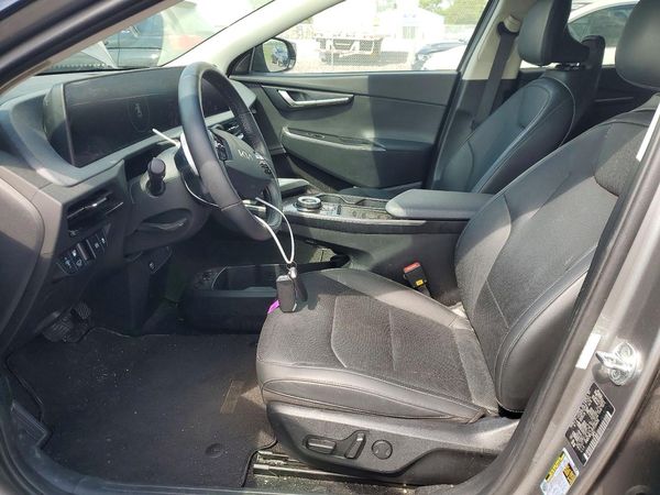 2023 KIA EV6 Light, Wind