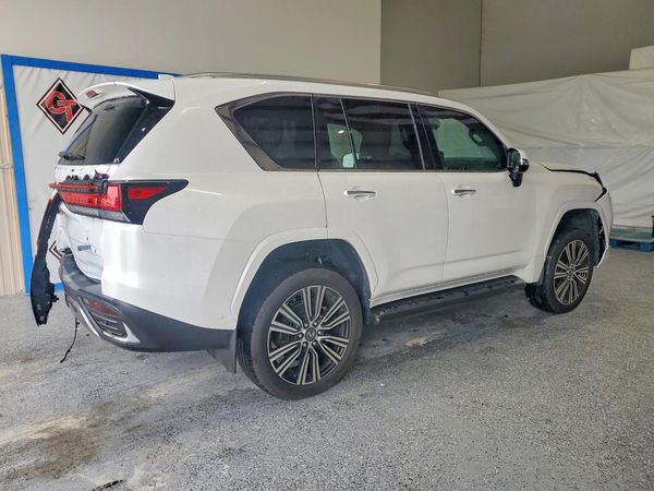 2025 LEXUS LX 700H