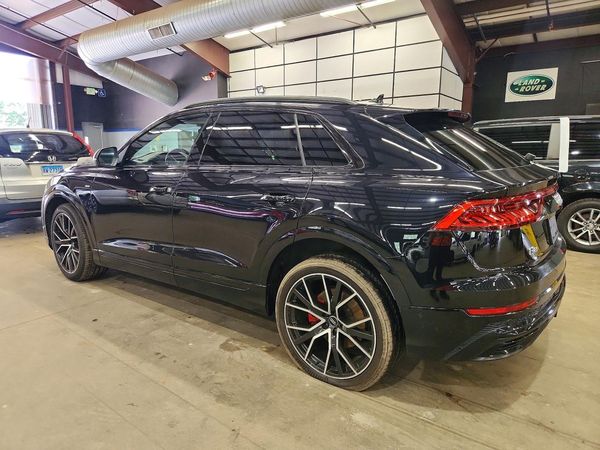 2019 AUDI Q8 S Line quattro Prestige