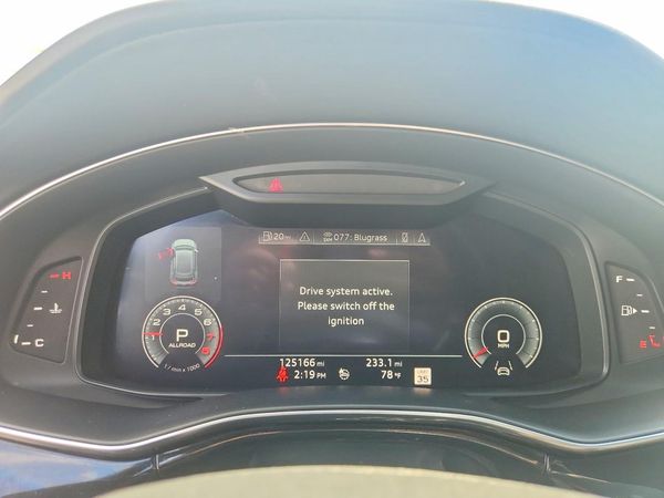 2019 AUDI Q8 S Line quattro Prestige