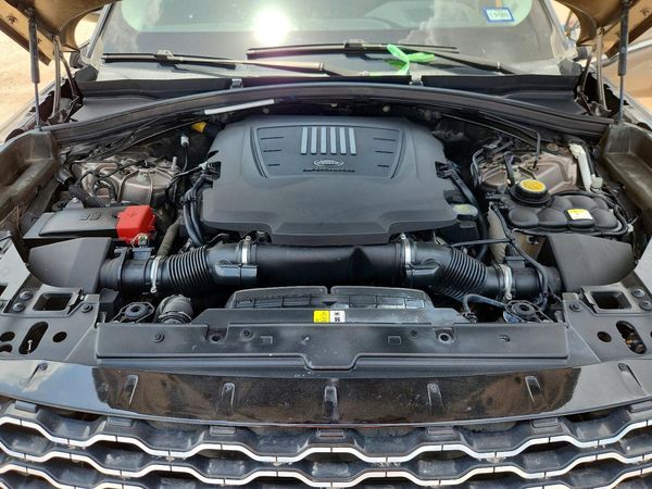 2018 LAND ROVER RANGE ROVER VELAR SE