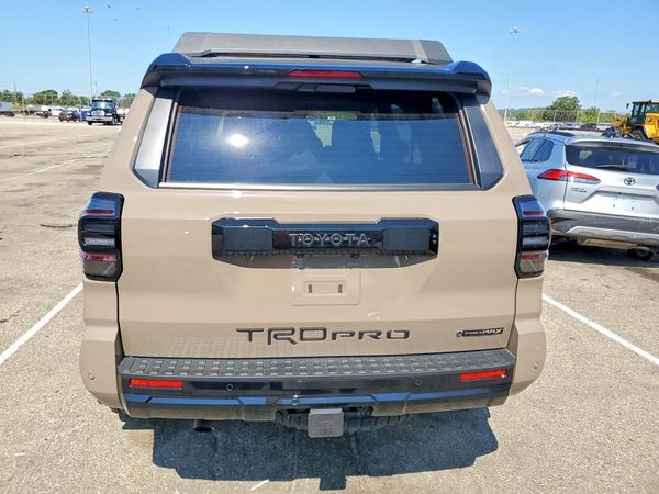 2025 TOYOTA 4RUNNER