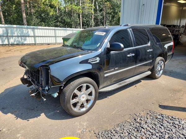 2014 CADILLAC ESCALADE ESV Luxury