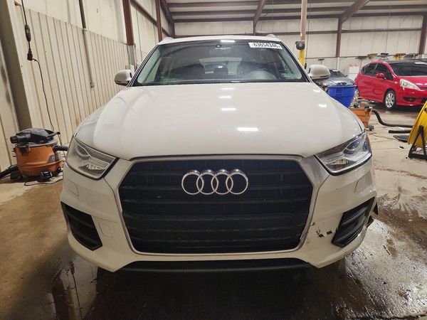 2016 AUDI Q3 quattro Premium Plus