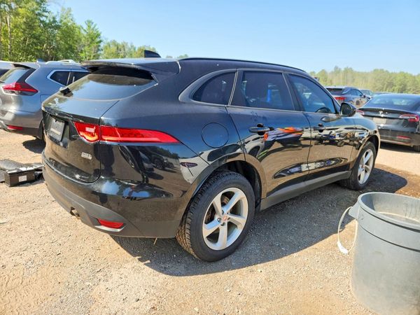 2018 JAGUAR F-PACE S