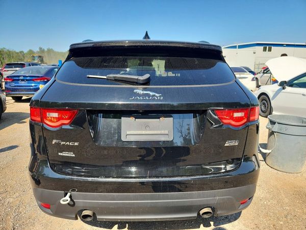 2018 JAGUAR F-PACE S