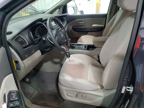 2016 KIA SEDONA LX - Middle-low