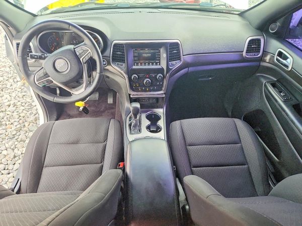 2018 JEEP GRAND CHEROKEE Laredo