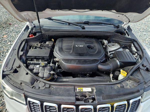2018 JEEP GRAND CHEROKEE Laredo