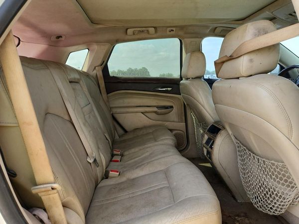 2012 CADILLAC SRX Luxury