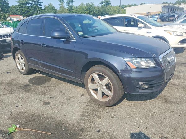 2012 AUDI Q5