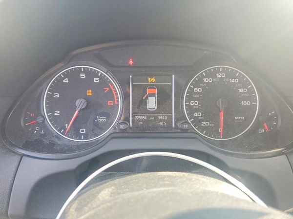 2012 AUDI Q5