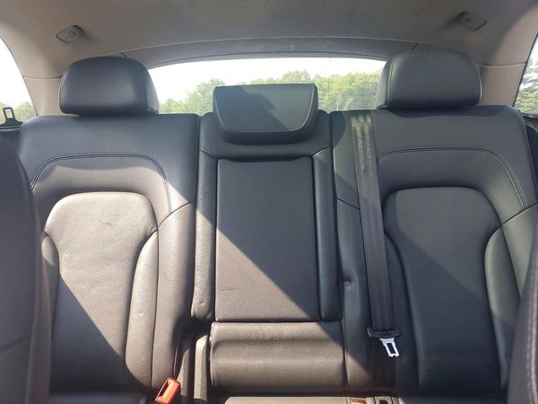2012 AUDI Q5
