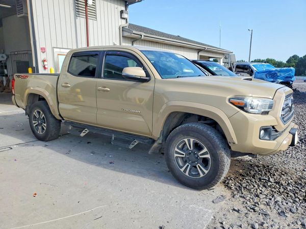 2017 TOYOTA TACOMA
