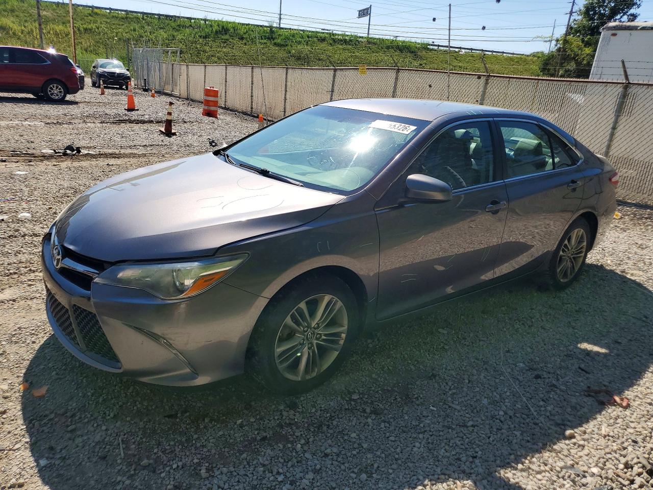 2016 TOYOTA CAMRY