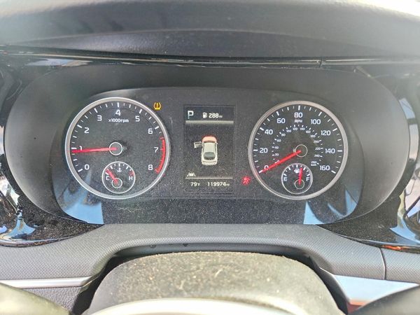 2021 KIA K5 LXS