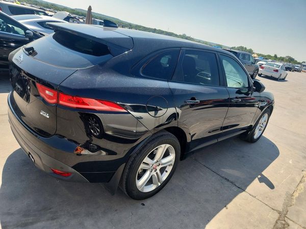 2017 JAGUAR F-PACE R-Sport