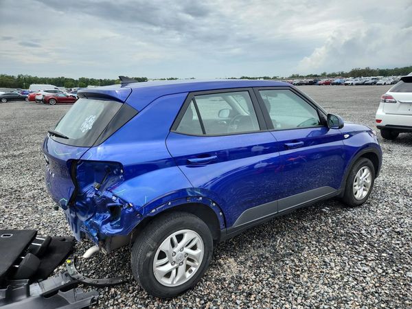 2021 HYUNDAI VENUE SE