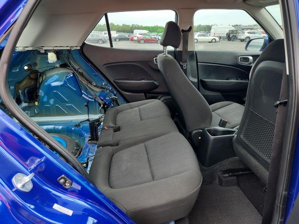 2021 HYUNDAI VENUE SE