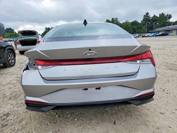 2021 HYUNDAI ELANTRA