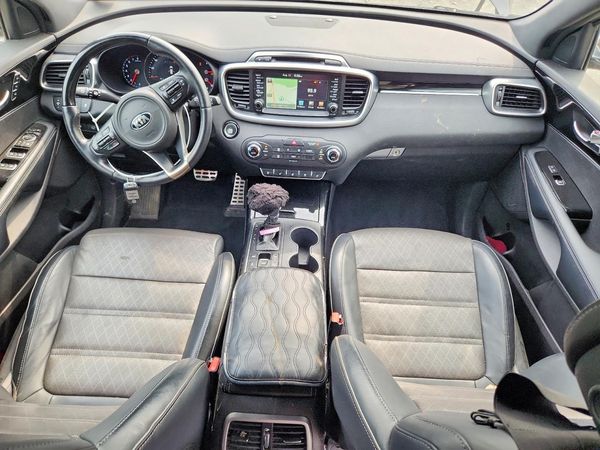 2016 KIA SORENTO